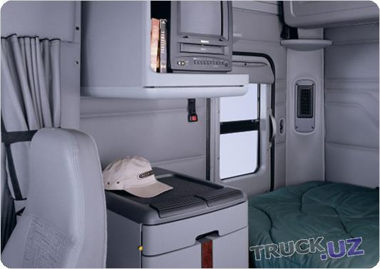 Freightliner Century Class S/T